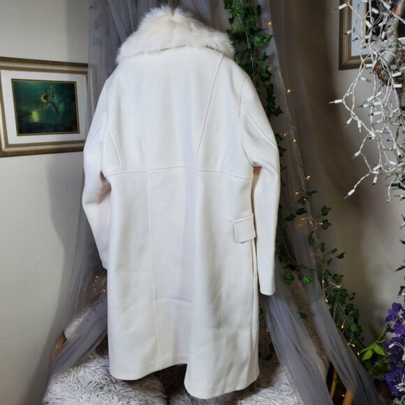 Nine West Ivory Faux Fur Collar Winter Overcoat NWT Size 2XL $200 Mid Thigh - Picture 4 of 7
